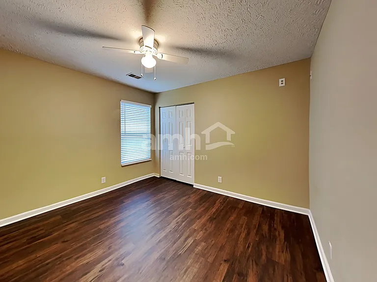 3136 Hidden Creek Dr — Photo 14