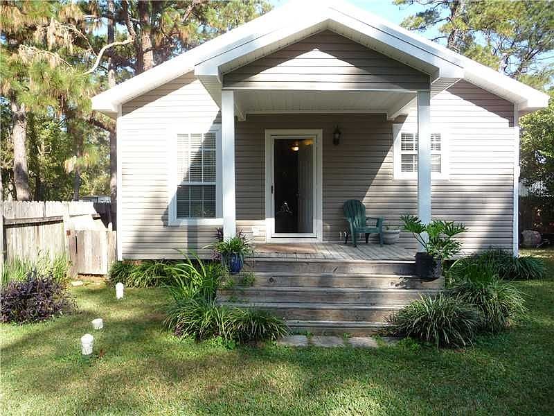 1st image of 2226 May St