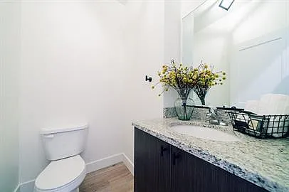 220 N Spring Creek Pkwy #15 — Photo 9
