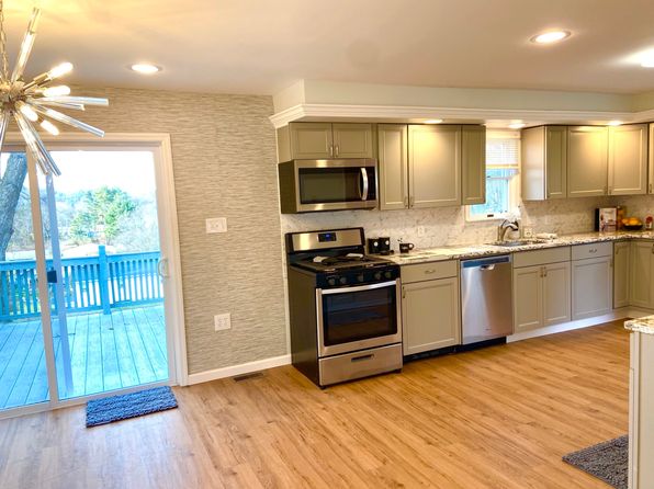 218 Highland Ave