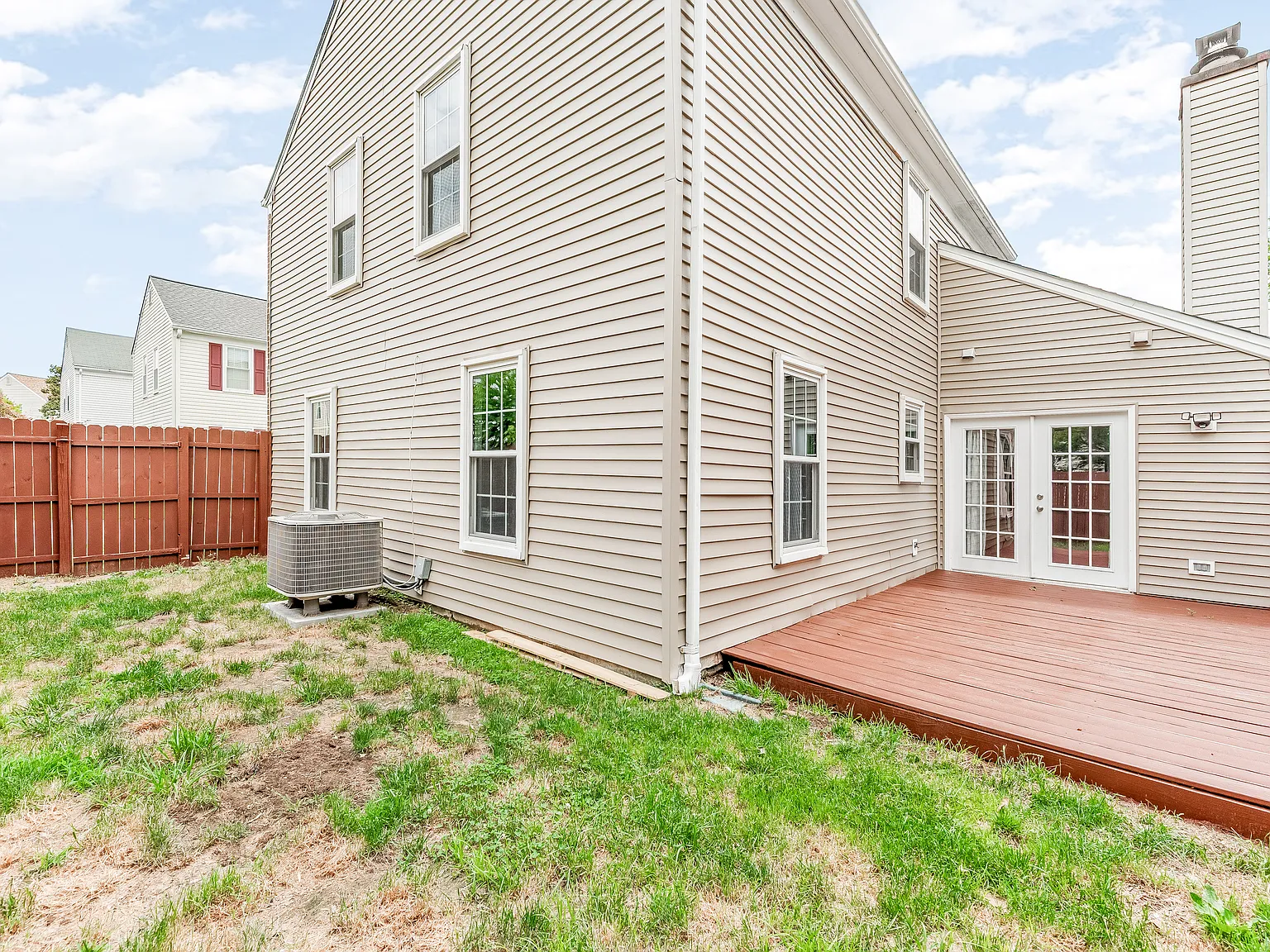 3 bed, 2.5 bath, 1840 sqft, $2,950 — Photo 1