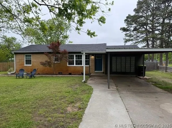 219 Berton Ave, Holdenville, OK 74848