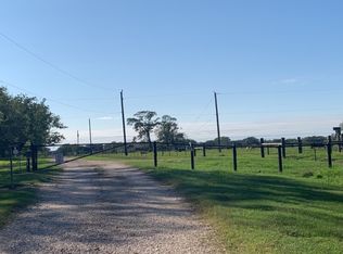 327 County Road 735, Angleton, TX 77515