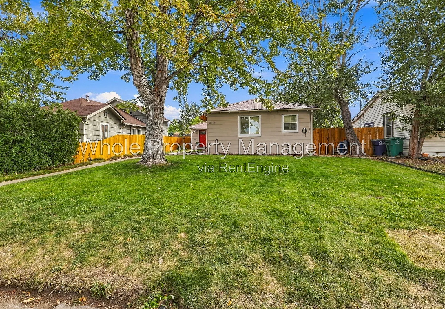 2 bed, 1.0 bath, 811 sqft, $1,800 — Photo 1