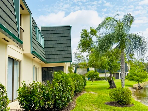 1700 Bald Eagle Dr Unit A, Naples, FL 34105