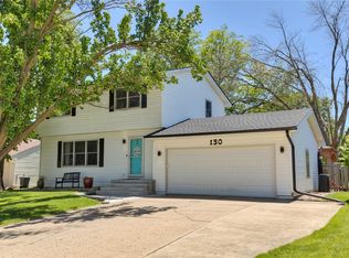 130 Christopher Ave, Waukee, IA 50263