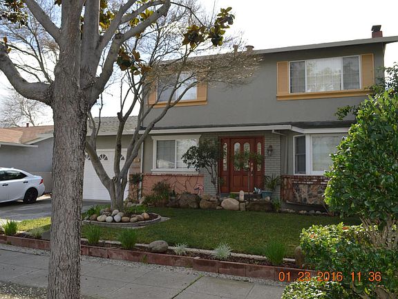 2nd image of 360 Whirlaway Dr