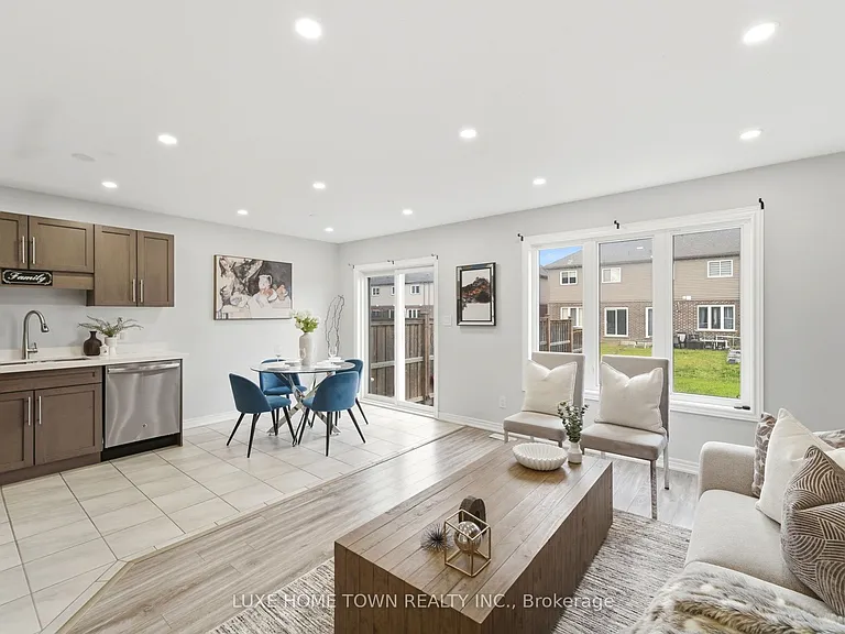 100 Monarch St — Photo 15