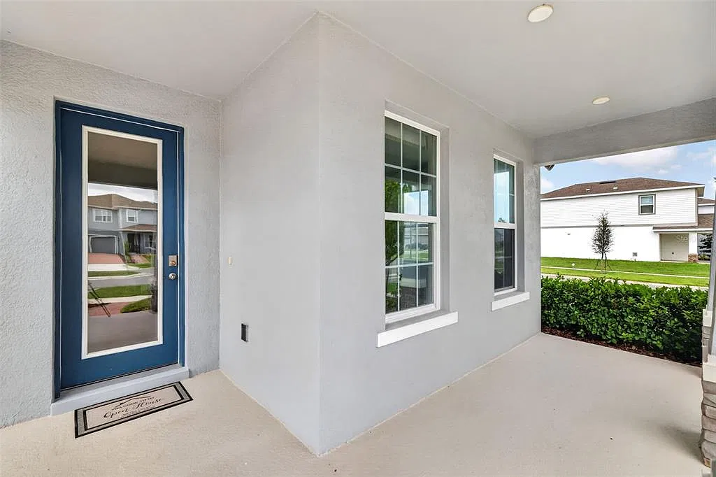 4 bed, 3.5 bath, 3136 sqft, $3,500 — Photo 3