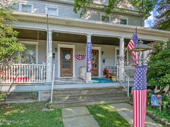 121 Warren St, West Pittston, PA 18643