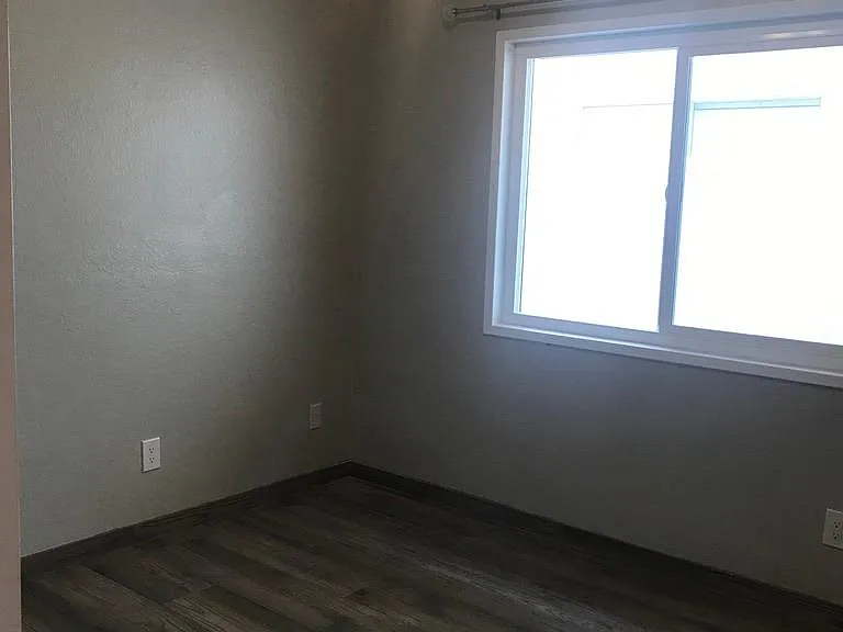 774 Suncreek Dr — Photo 17