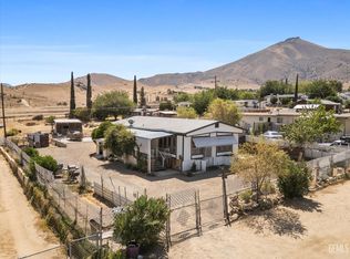 5464 Isabel Dr, Weldon, CA 93283