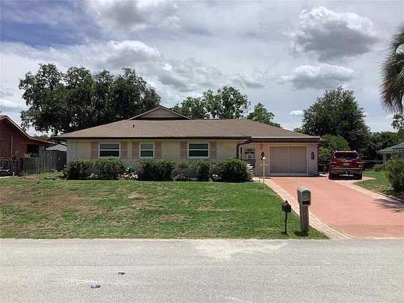 3rd image of 31226 Park Ridge Dr