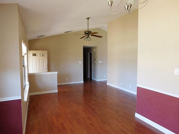 4th image of 4802 Bramblewood Dr