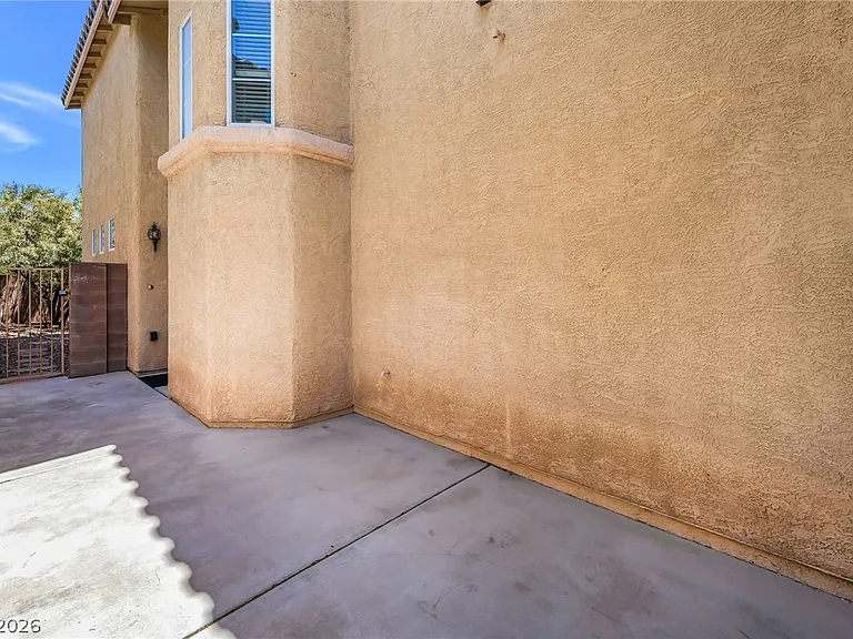 8104 Caspian Moon Dr — Photo 3