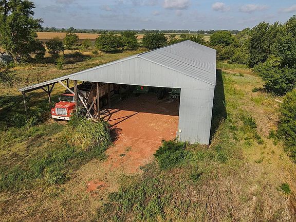 3rd image of 161.9 / Acres #110
