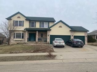 863 Southern Ridge Dr SW, Rochester, MN 55902