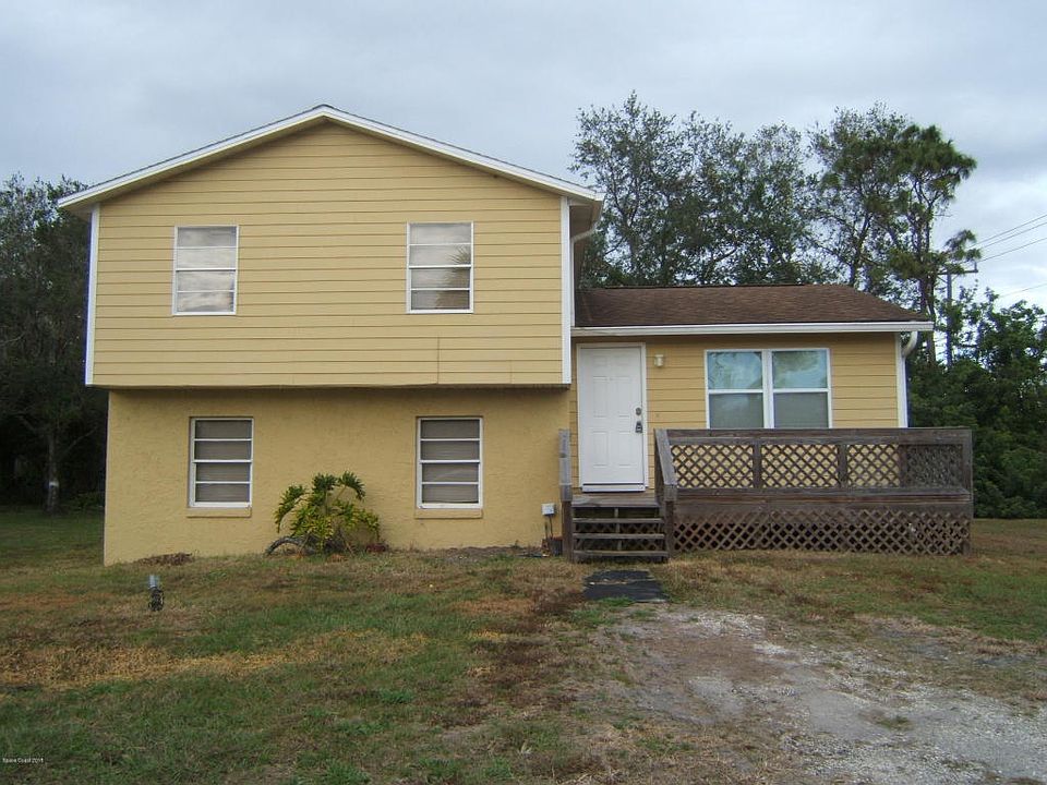 1st image of 2500 N Palm Dr