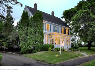 91 Main St, Thomaston, ME 04861