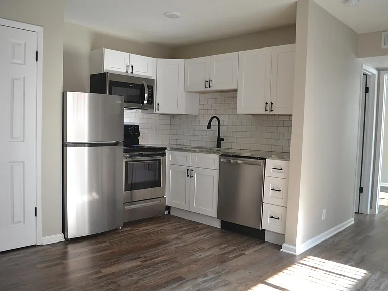 4618 Cooper Ave — Photo 5