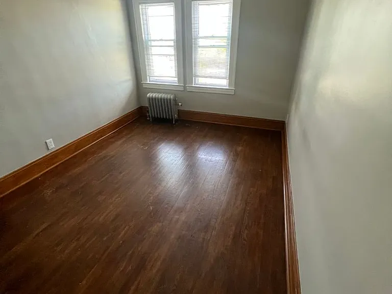 2626 N Moreland Blvd — Photo 2