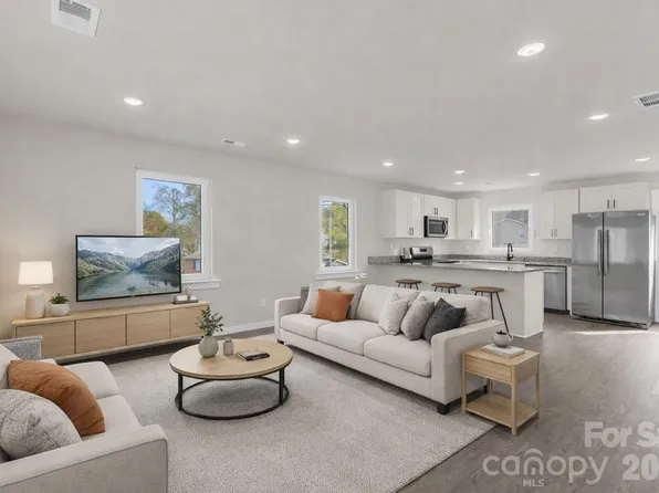 515 Wagner St, Statesville, NC 28677