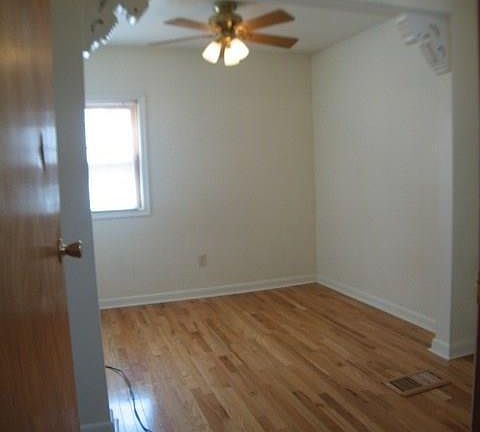 5th image of 950 Lemoyne Ave