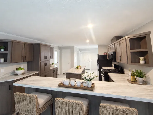 4000 E 134th St #106N, Chicago, IL 60633