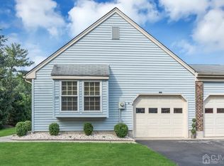 10B Hillsborough Dr, Monroe Township, NJ