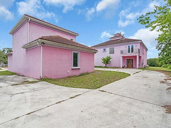 3rd image of 4105 37th St E