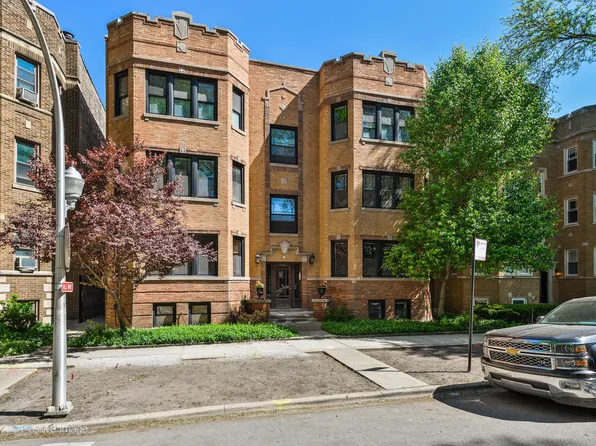 2324 W Argyle St APT 1E, Chicago, IL 60625
