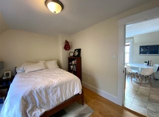 20 Cameron Ave #1, Cambridge, MA 02140