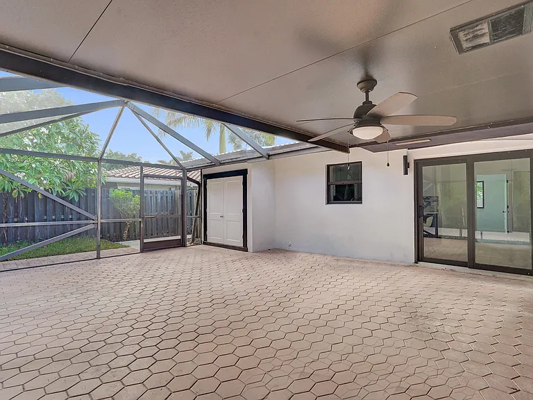 1250 SW 4th St — Photo 47