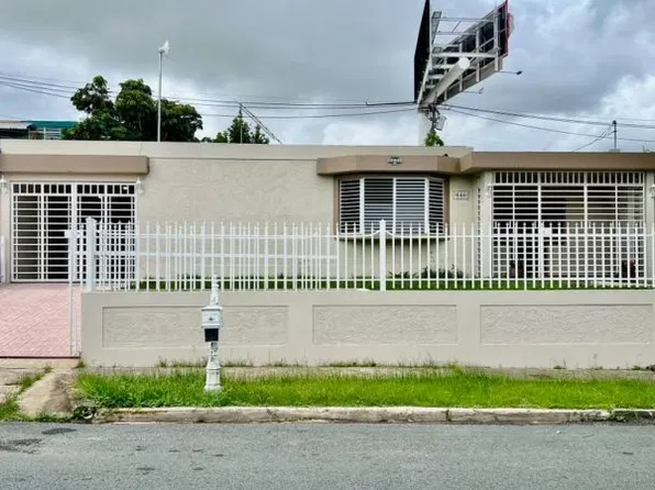 Urb Summitt Hls #646, San Juan, PR 00920