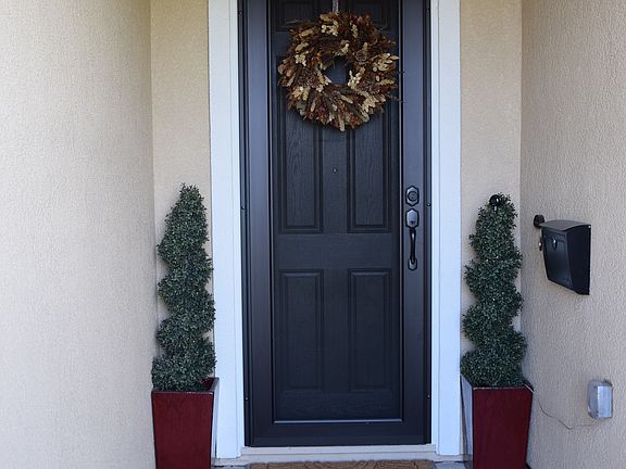 4th image of 1409 Morning Glory St