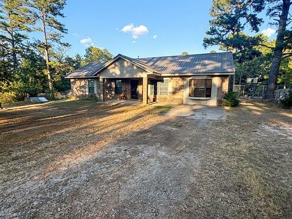 2nd image of 194032 N 4210th Rd