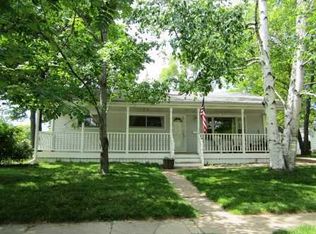 315 Greenwood St, Grand Ledge, MI 48837