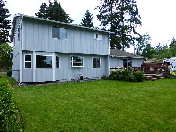 3rd image of 5019 73rd Street Ct E