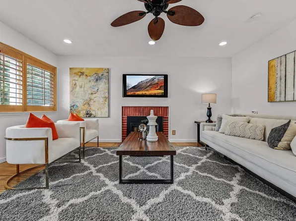 2973 Groom Dr, Richmond, CA 94806