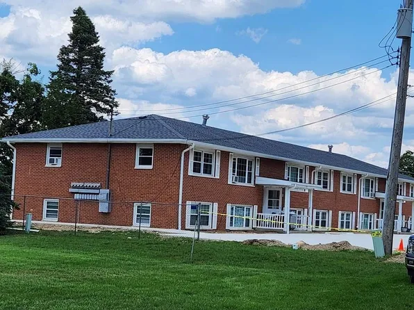 915-917 E Main St #917-4, Paw Paw, MI 49079