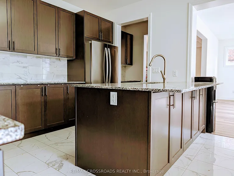 159 Frank Kelly Dr — Photo 7