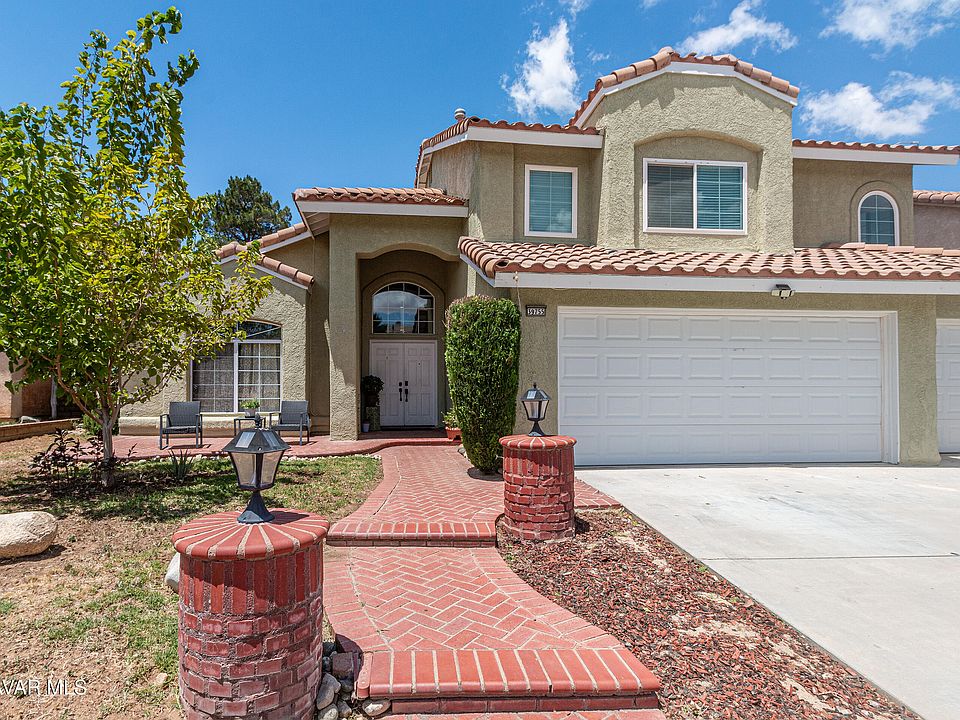 1st image of 39755 Gorham Ln