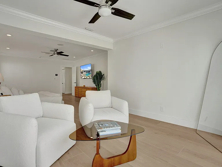 885 Nafa Dr — Photo 57
