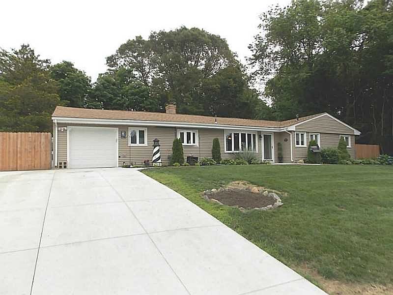 1st image of 200 Aspinet Dr