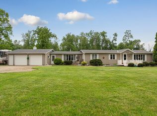 18221 Roberds Lake Blvd, Faribault, MN 55021