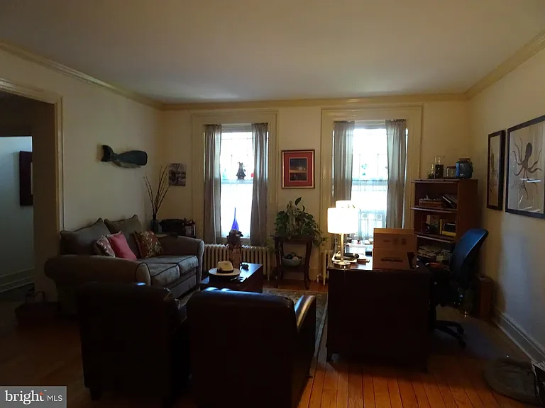411 Delaware St #A — Photo 4
