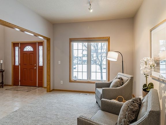 3rd image of 7855 Dakota Cir