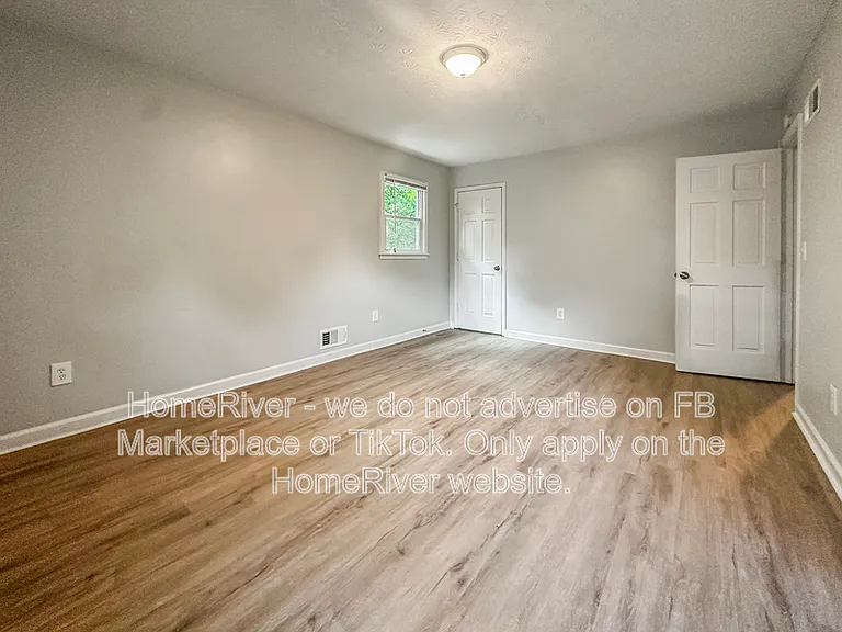 4231 Marsh Rd — Photo 10