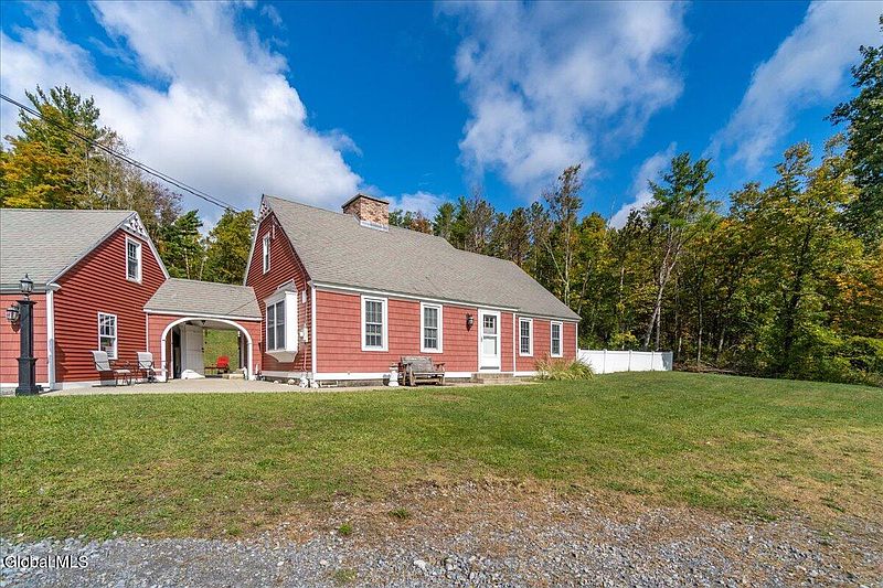 2nd image of 3682 Mariaville Road