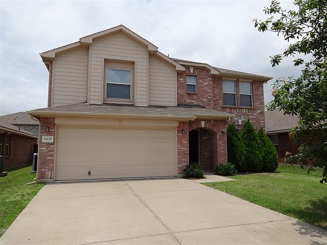 1st image of 5439 Montague Ln